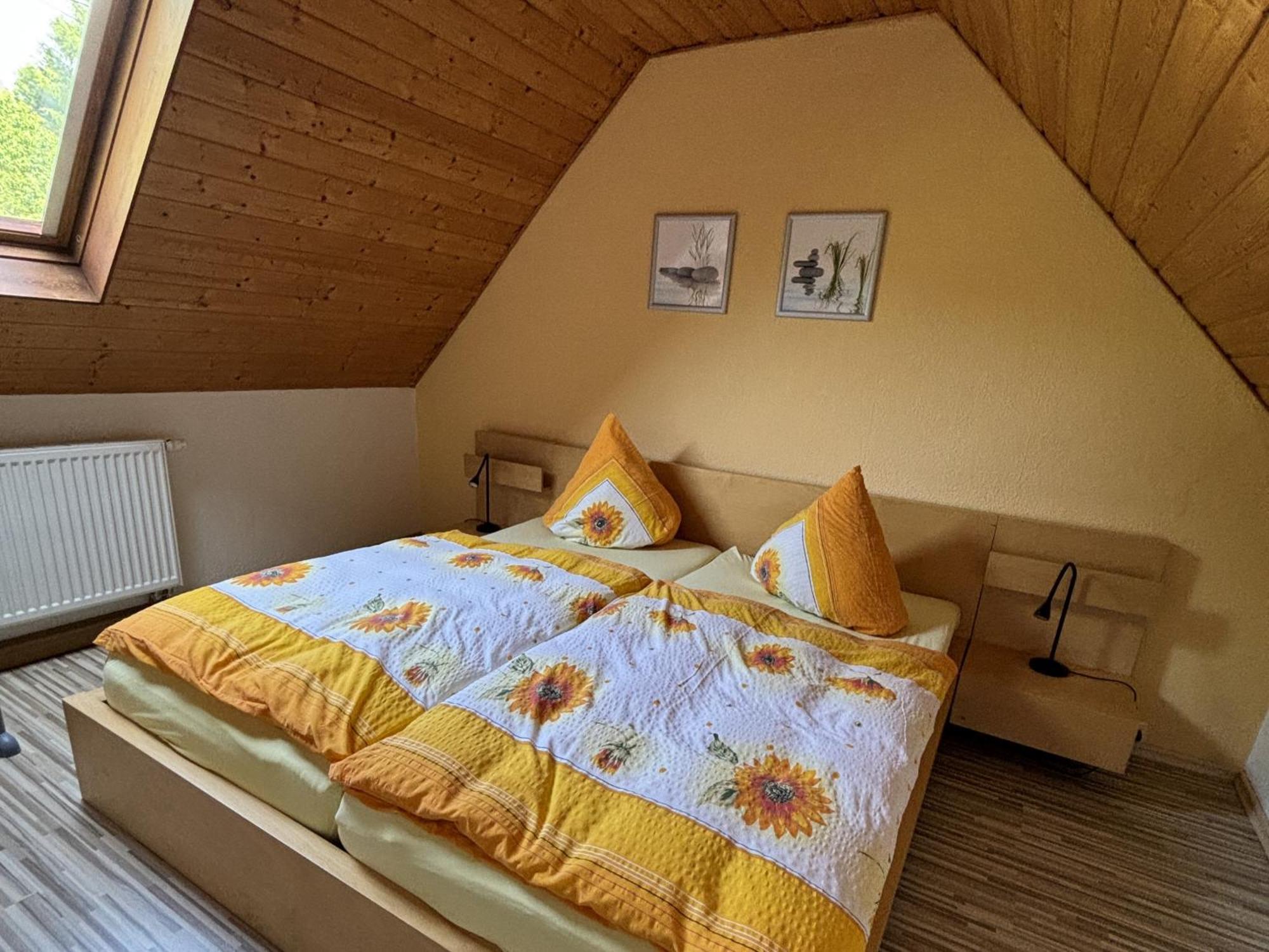 אוברוויזנטל Ferienhaus Reichel מראה חיצוני תמונה